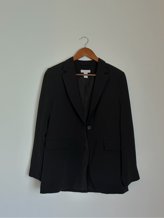 H&M Jackets & Blazers - H&M Black Single-Button Women's Blazer